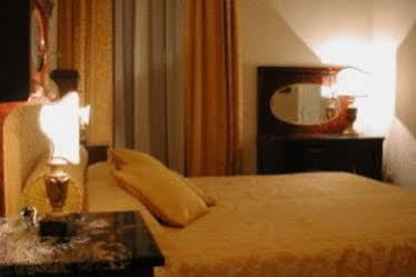 Acomodação com café da manhã  Dream Domus 3*